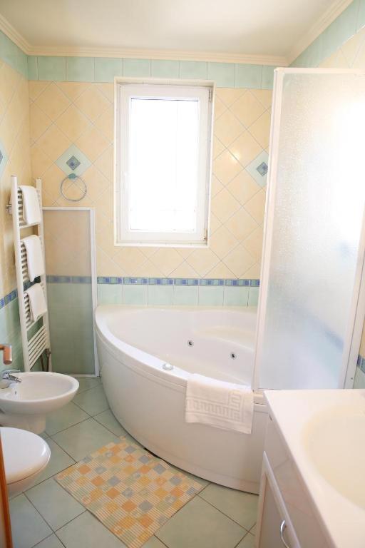 Vila Nara Hotel Vodice Luaran gambar